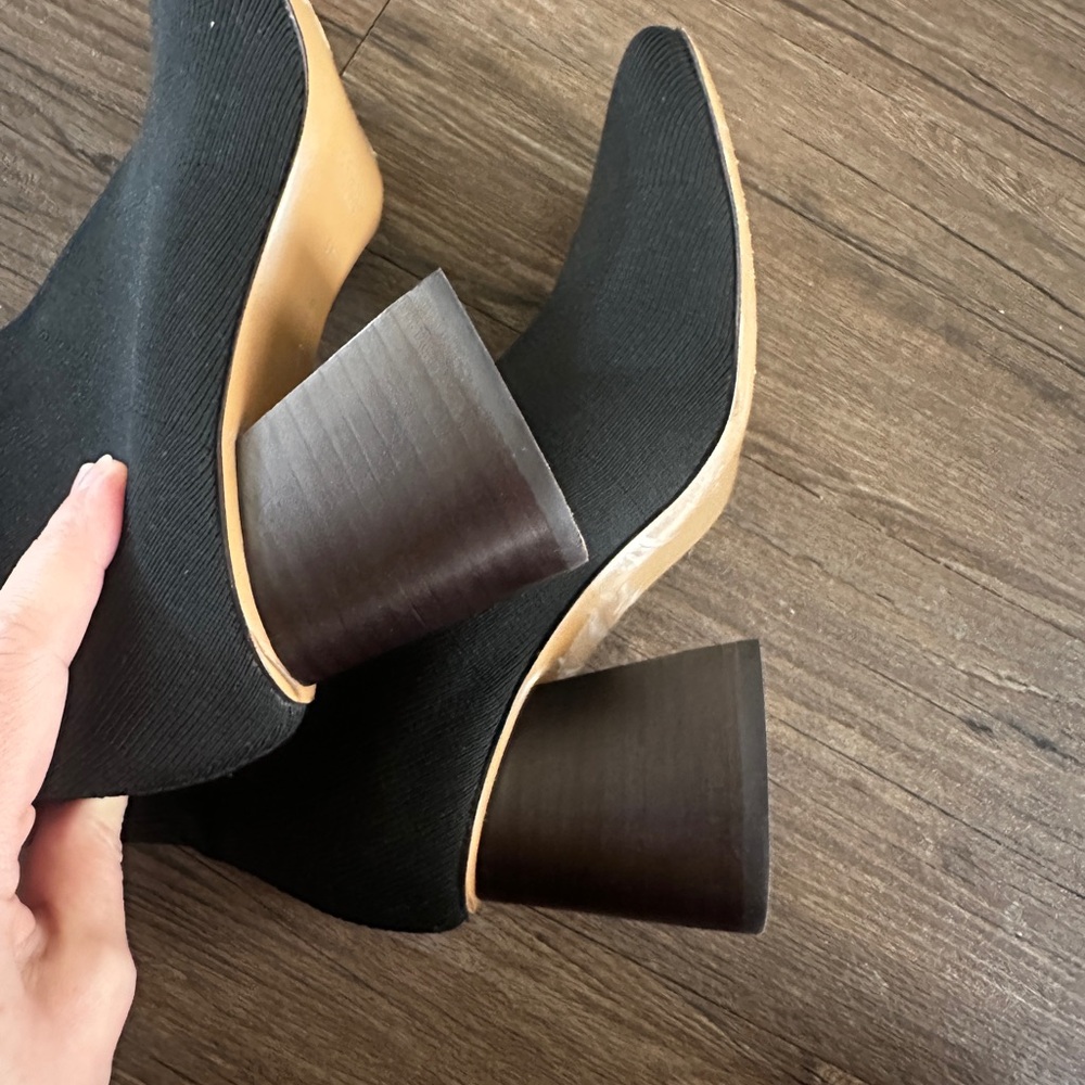 Celine Iconic Ankle Sock Boots (ca 2016) - new, soft ballerina knit - Picture 4 of 15